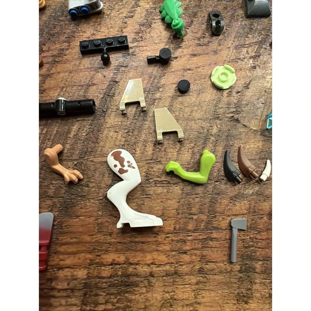 Bulk Loose Legos, Random Lot, Over 3 Pounds